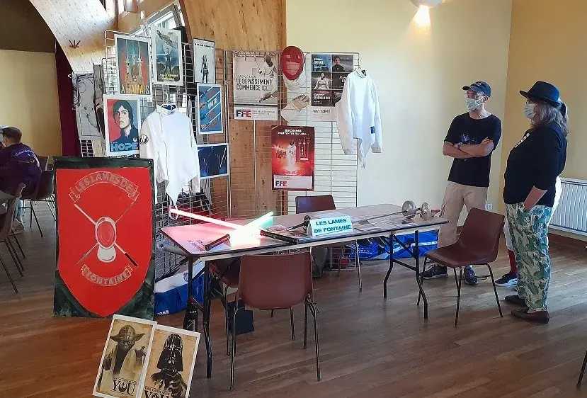Stand du club à la journée des associations 2021.